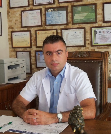 Op. Dr. Murat Ataseven portresi